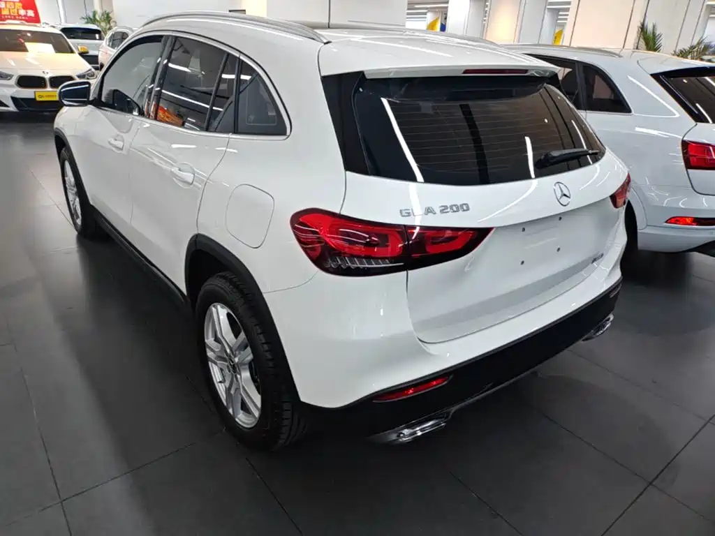 Mercedes-Benz GLA — миниатюра 5