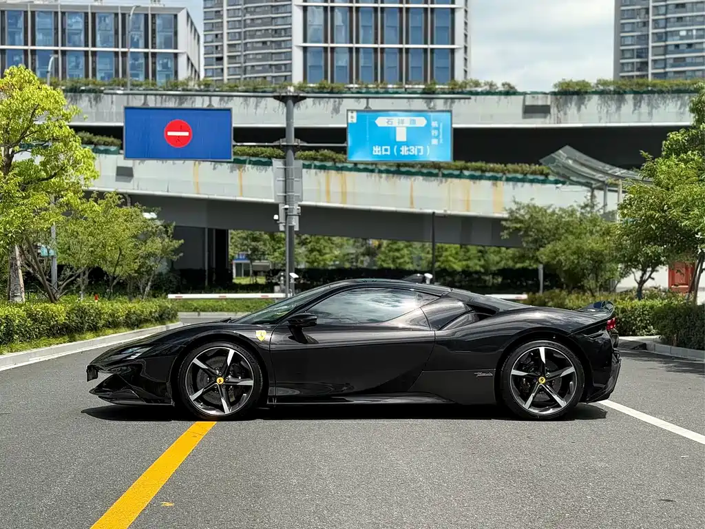 Ferrari SF90 — миниатюра 4