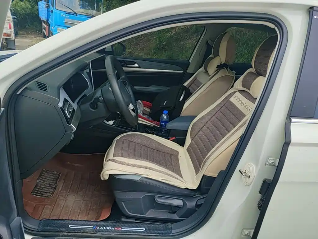 Volkswagen Lavida — миниатюра 15