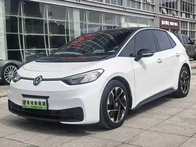 VOLKSWAGEN ID.3 2024