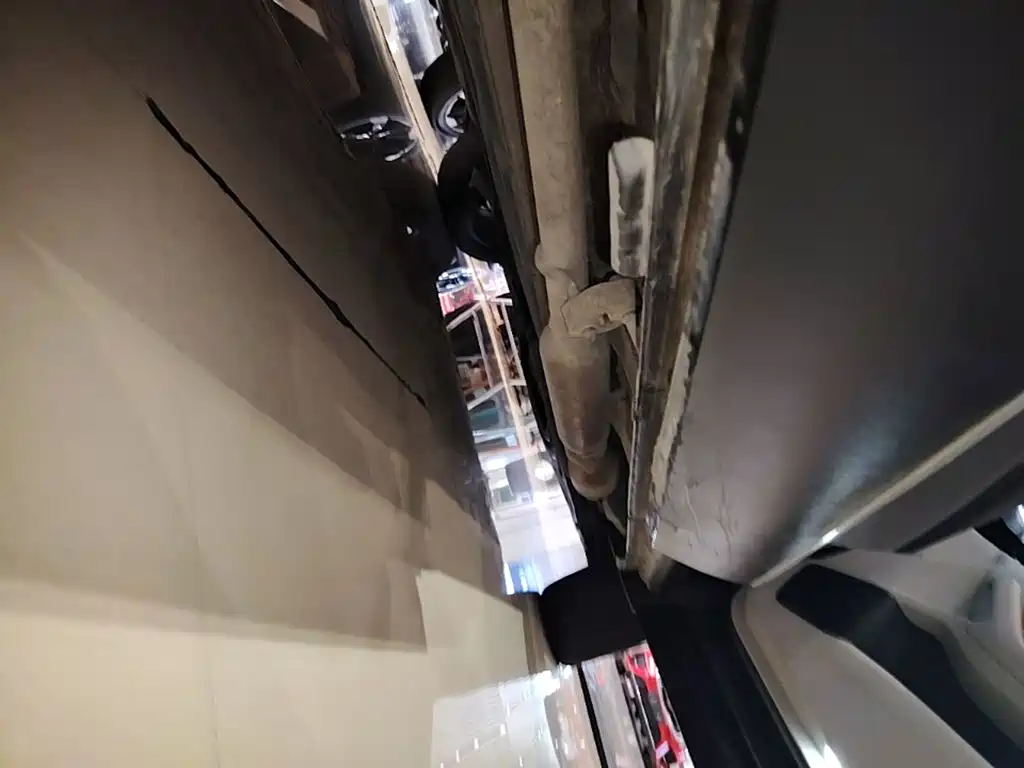 BYD PLUS New Energy — миниатюра 21