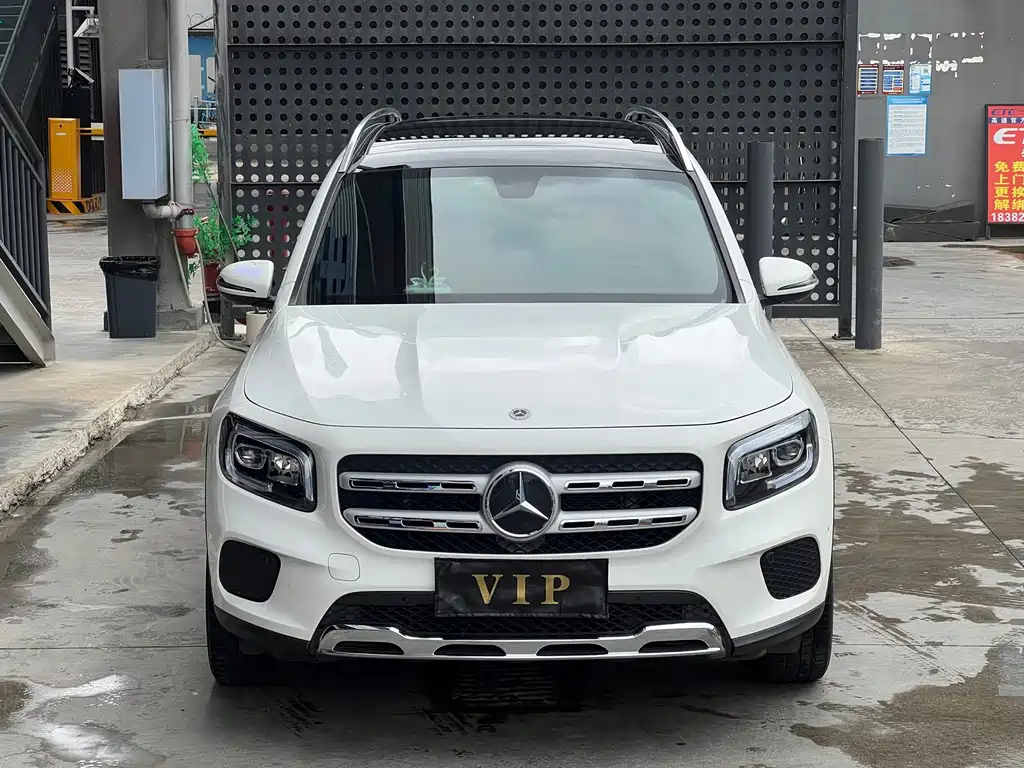 Mercedes-Benz GLB — миниатюра 2