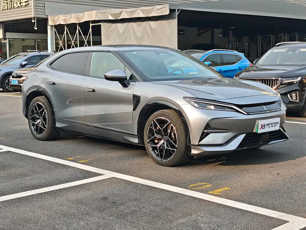 BYD L EV — миниатюра 3