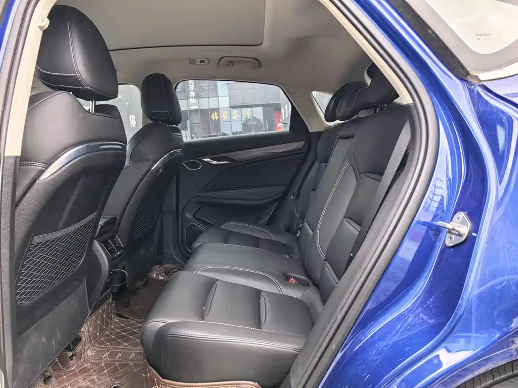 Geely Xingyue — миниатюра 8