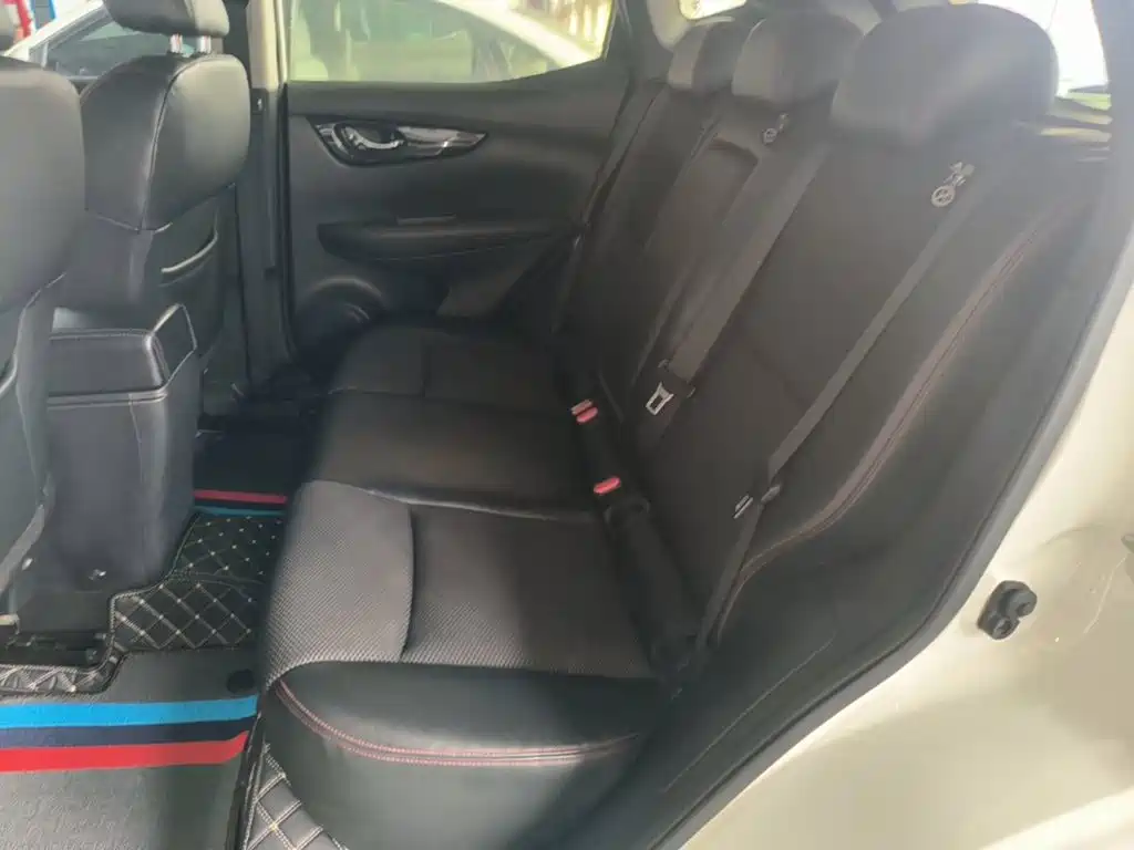 Nissan Qashqai — миниатюра 17