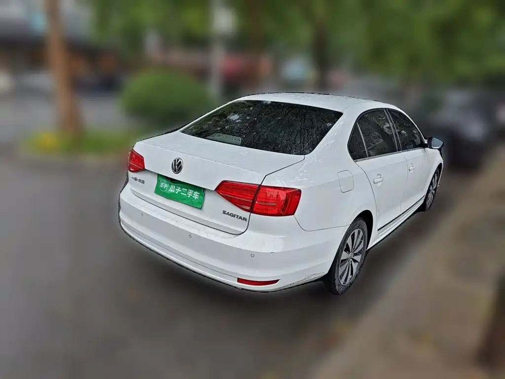 Volkswagen Sagitar — миниатюра 4