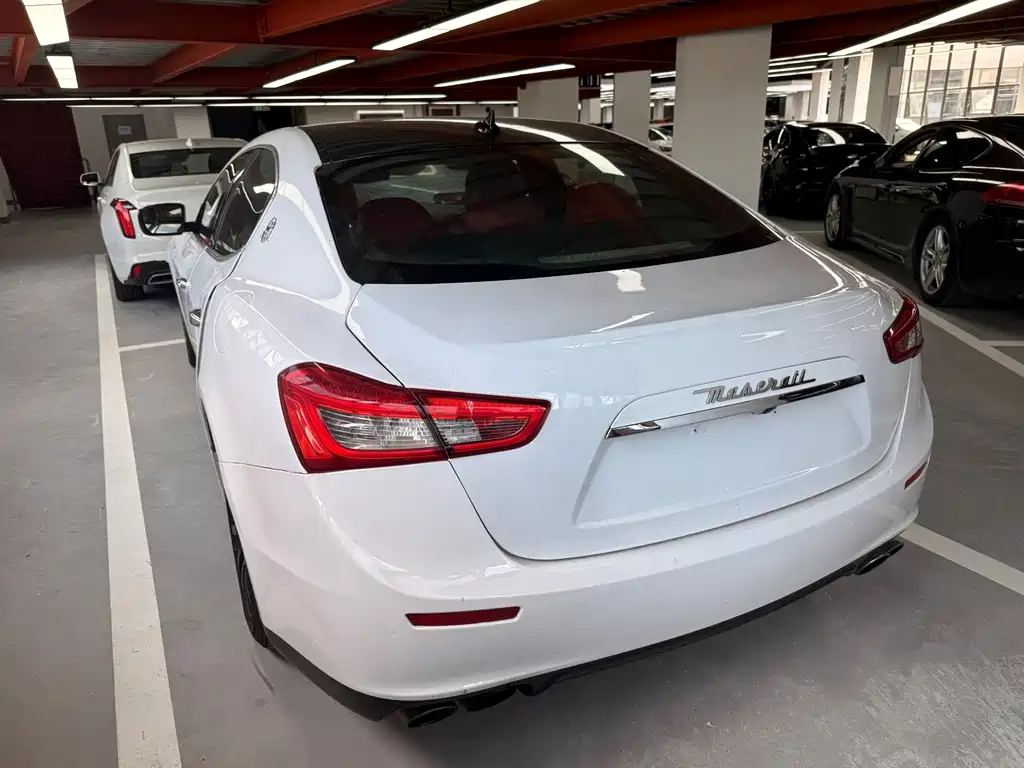 Maserati Ghibli — миниатюра 8