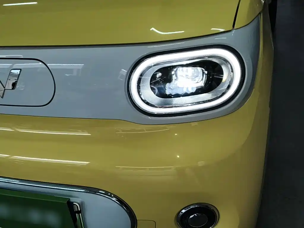 Wuling MINIEV — миниатюра 24