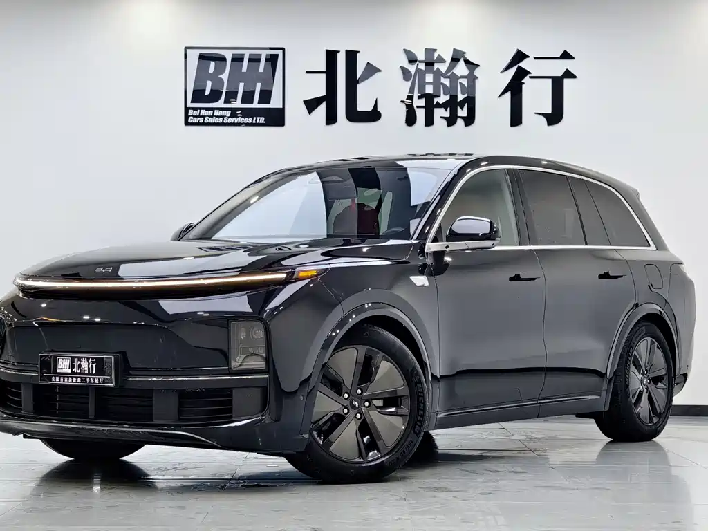 Li Auto Li L8 2024