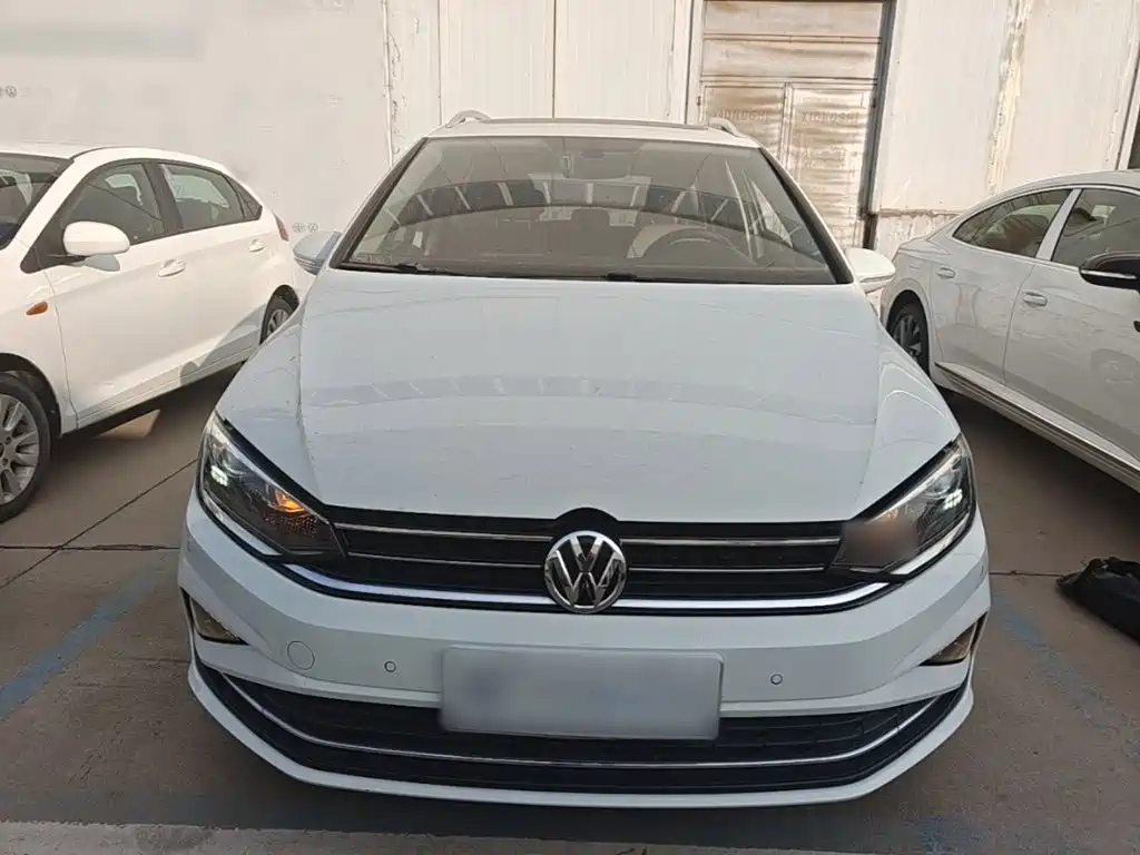 Volkswagen Golf Sportsvan — миниатюра 3