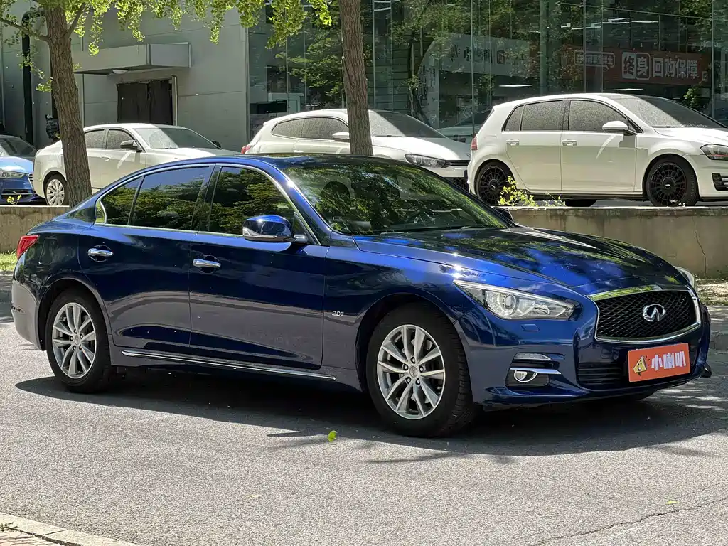 Infiniti Q50L 2016 2.0T Enjoy