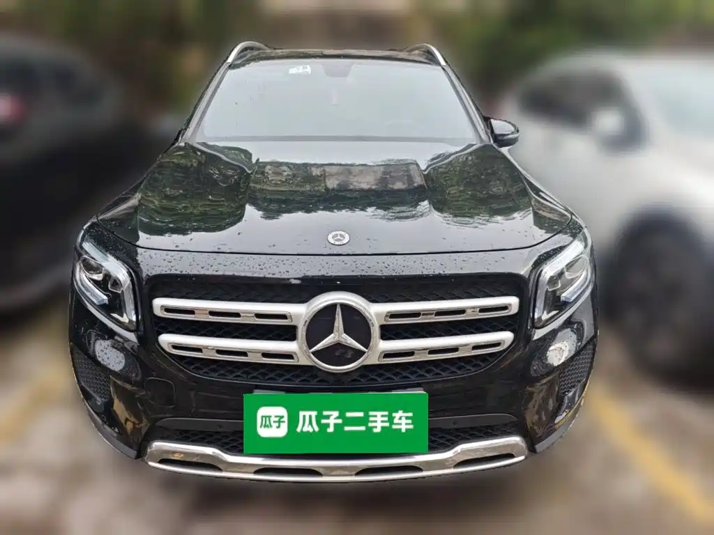Mercedes-Benz GLB — миниатюра 24