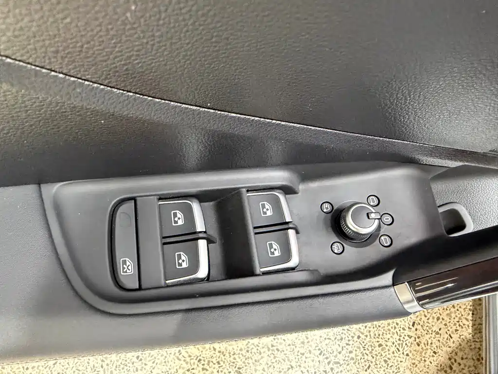 Audi Q2L — миниатюра 12