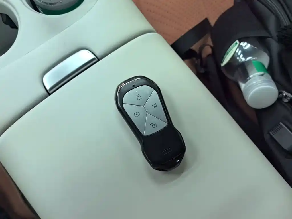 XPeng G6 — миниатюра 9