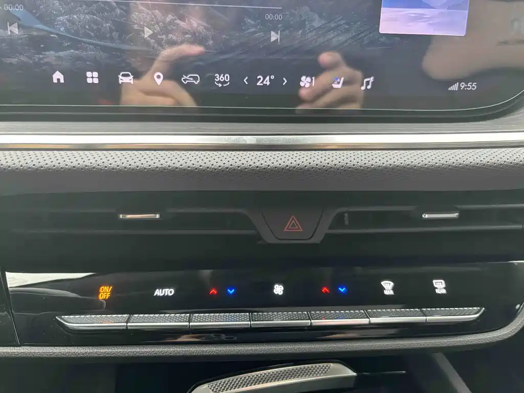 Buick Envision Plus — миниатюра 14