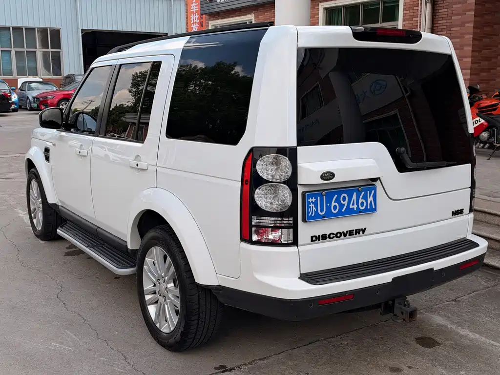 Land Rover Discovery — миниатюра 7