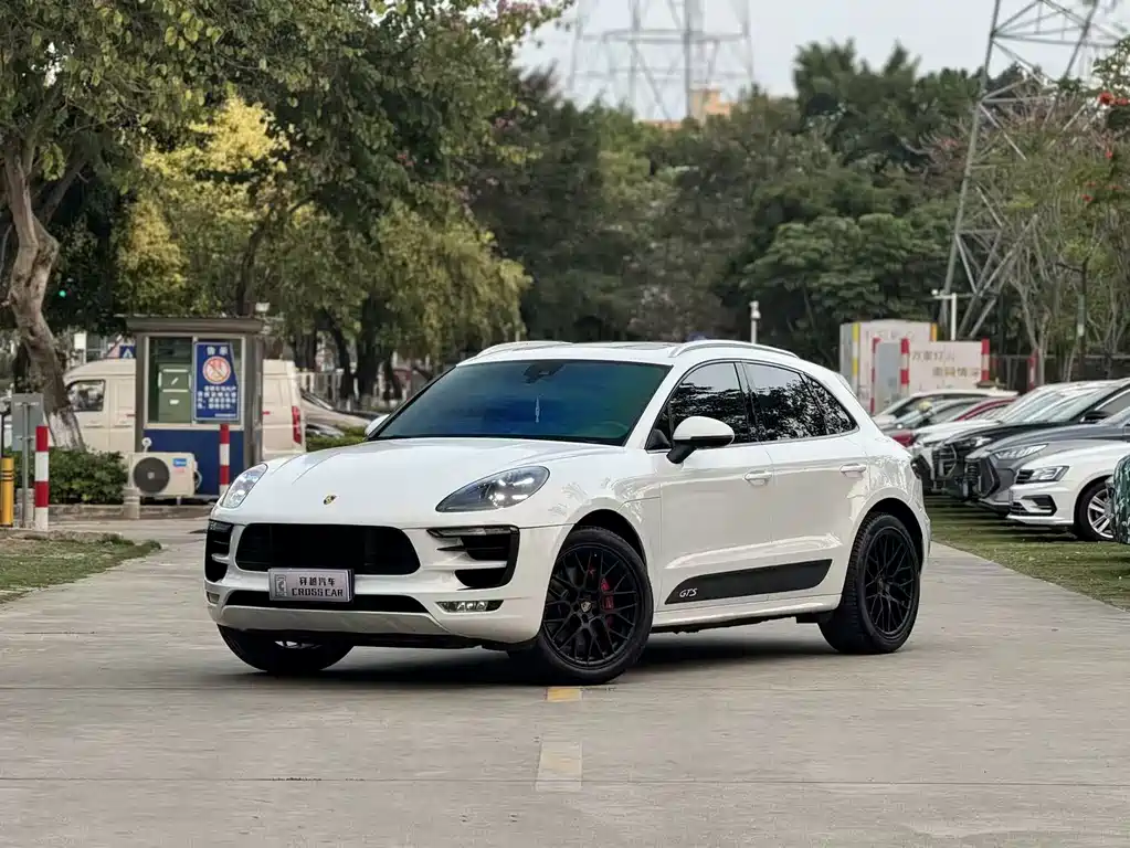Porsche Macan 2016