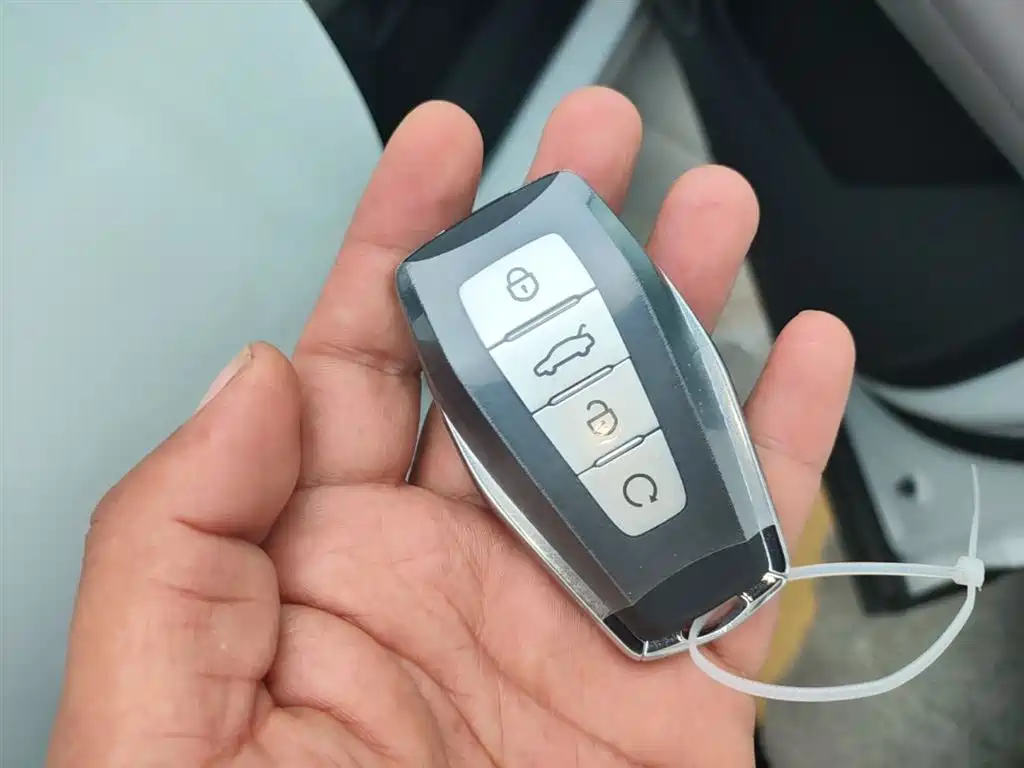 Geely Boyue L L 2025 1.5TD DCT