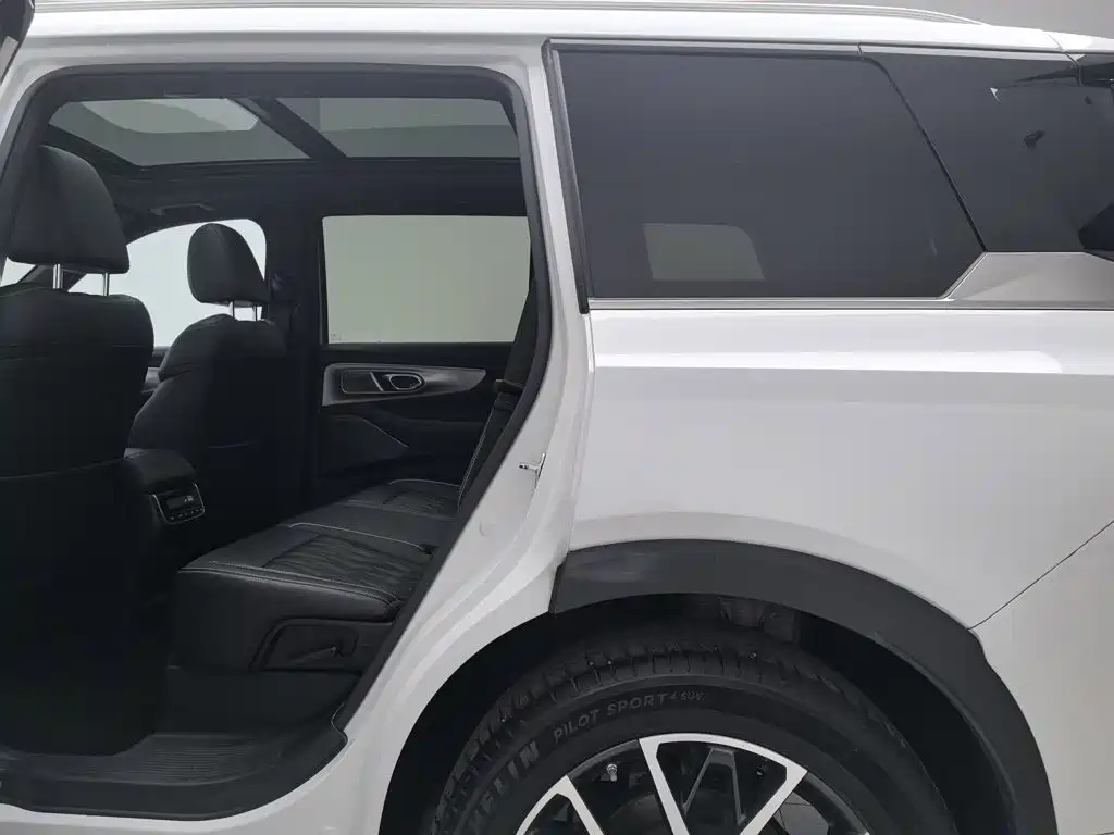 GAC Motor Trumpchi GS8 — миниатюра 15