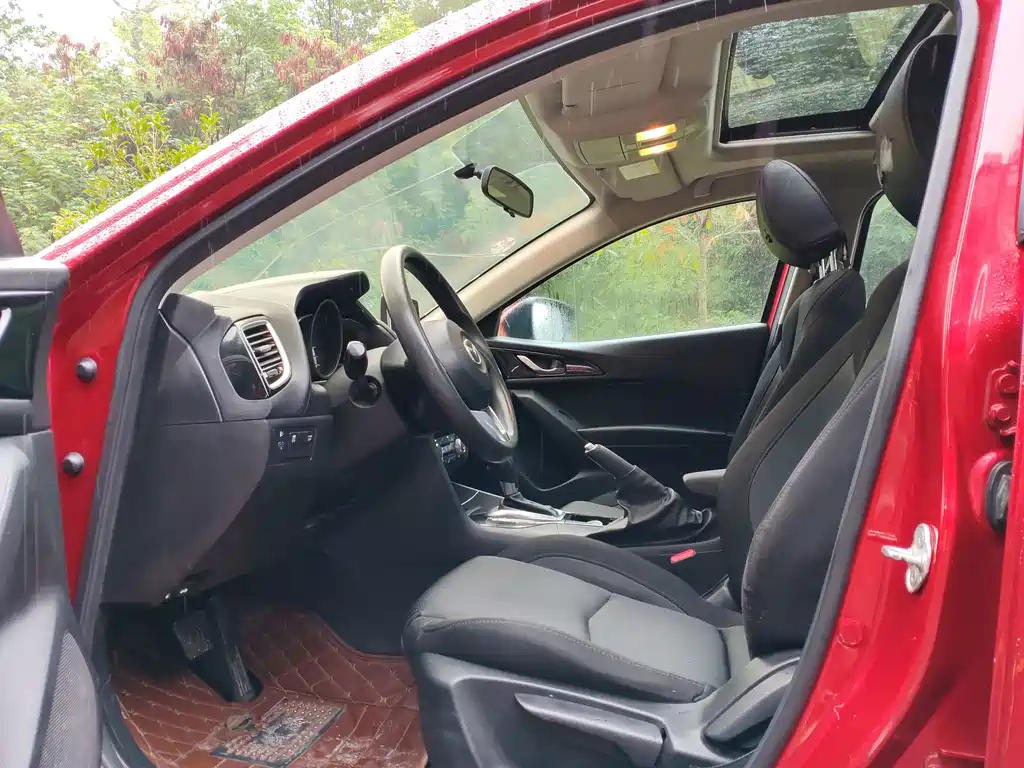 Mazda 3 Axela — миниатюра 4