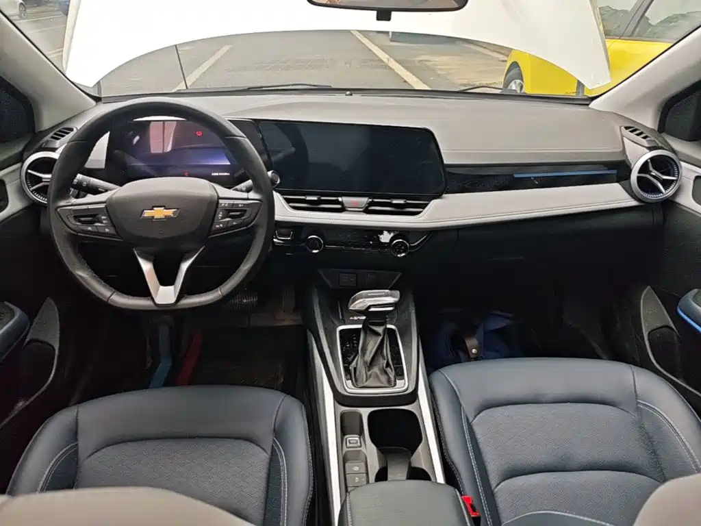 Chevrolet Monza — миниатюра 10