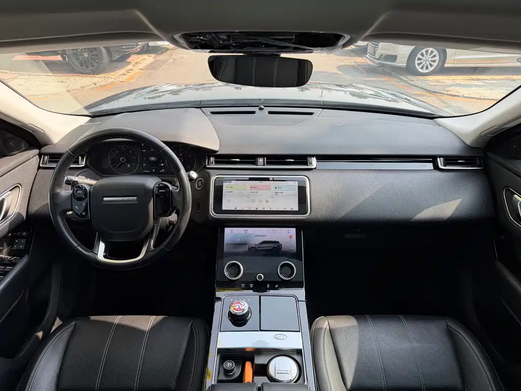 Land Rover Velar — миниатюра 7