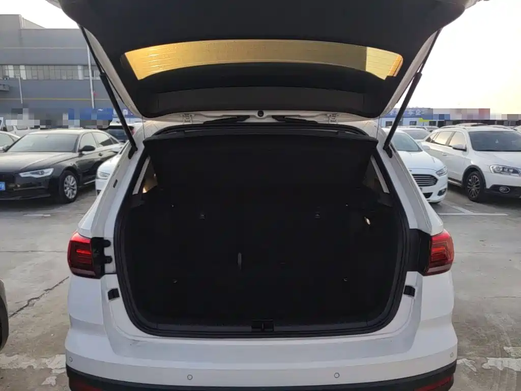Volkswagen Tharu — миниатюра 19