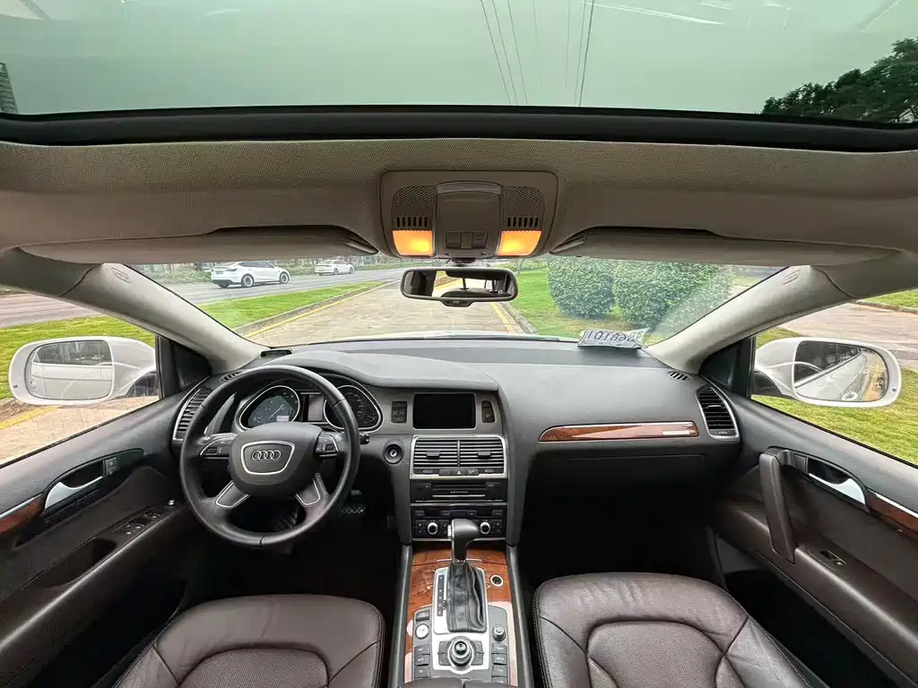Audi Q7 2014 35 TFSI
