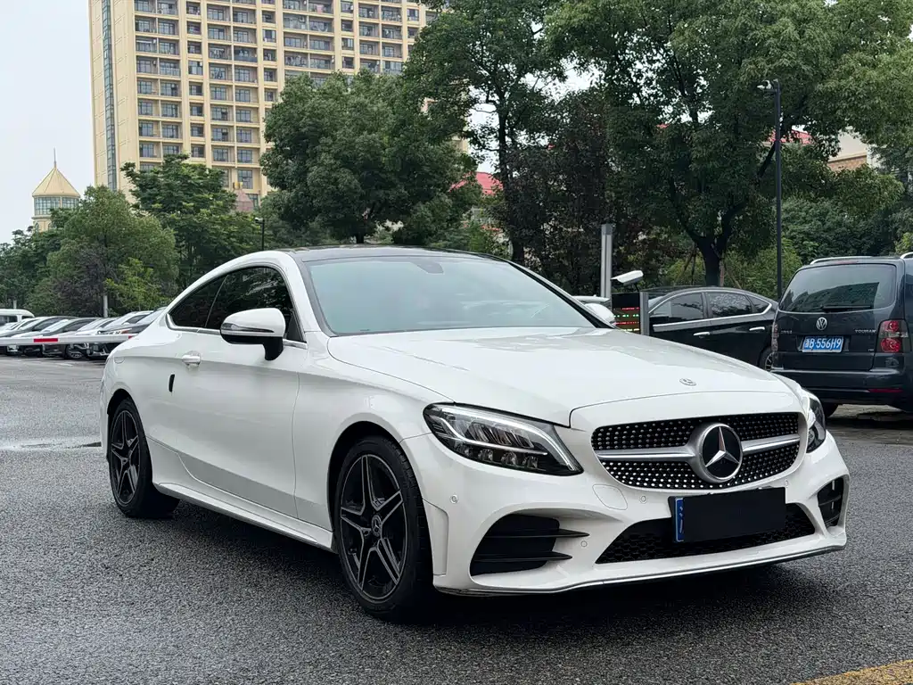 Mercedes-Benz C-Class (Import) — миниатюра 4