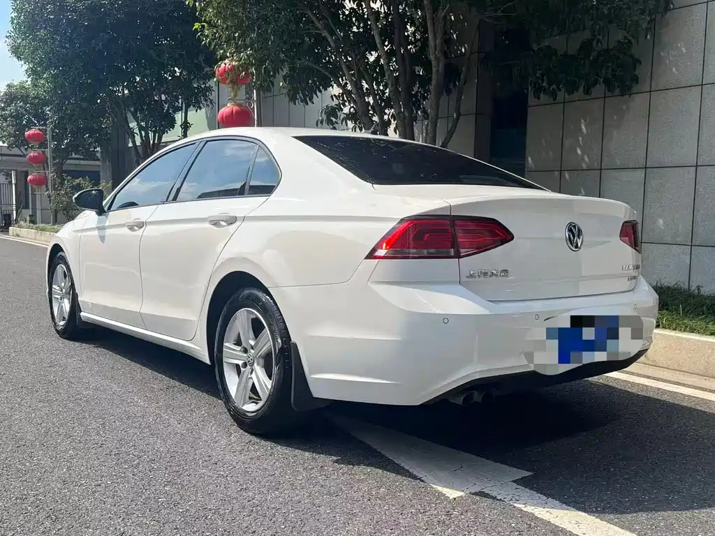 Volkswagen Lamando — миниатюра 2