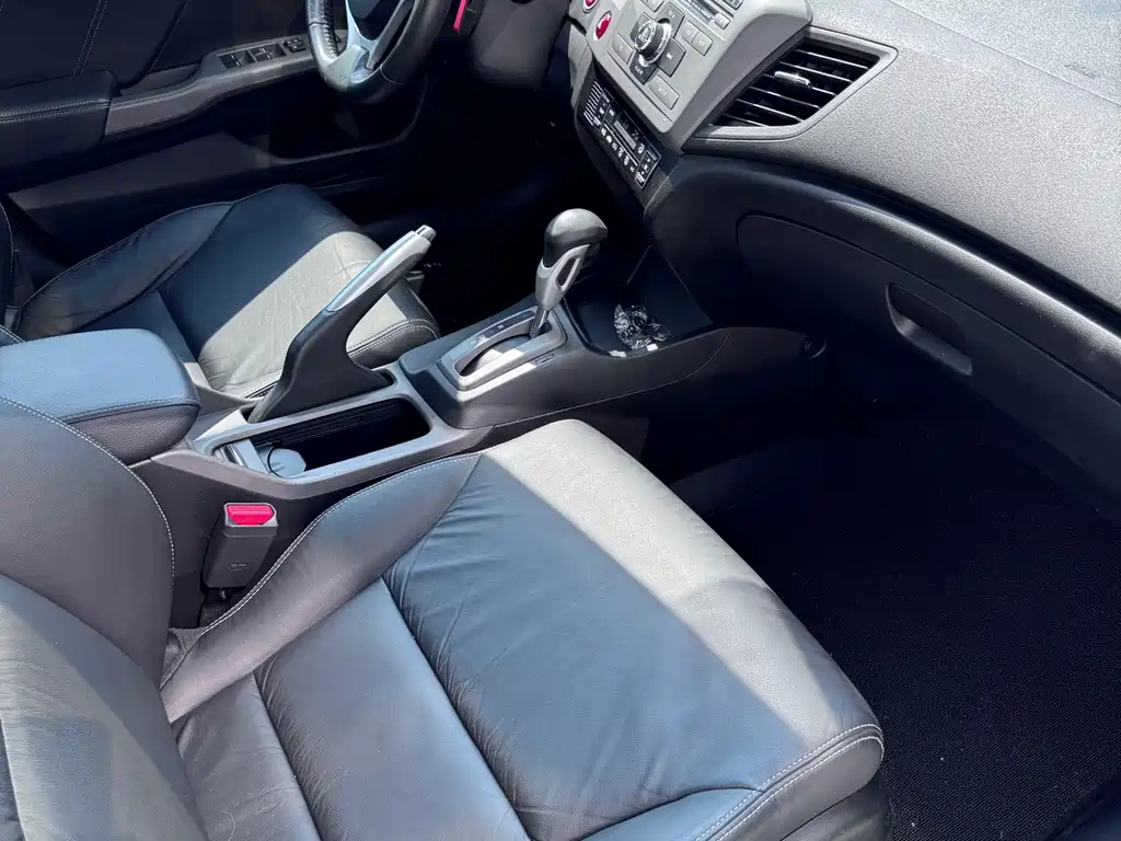 Honda Civic — миниатюра 12