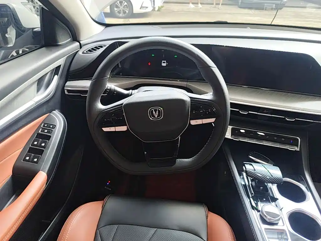 Changan Eado — миниатюра 11