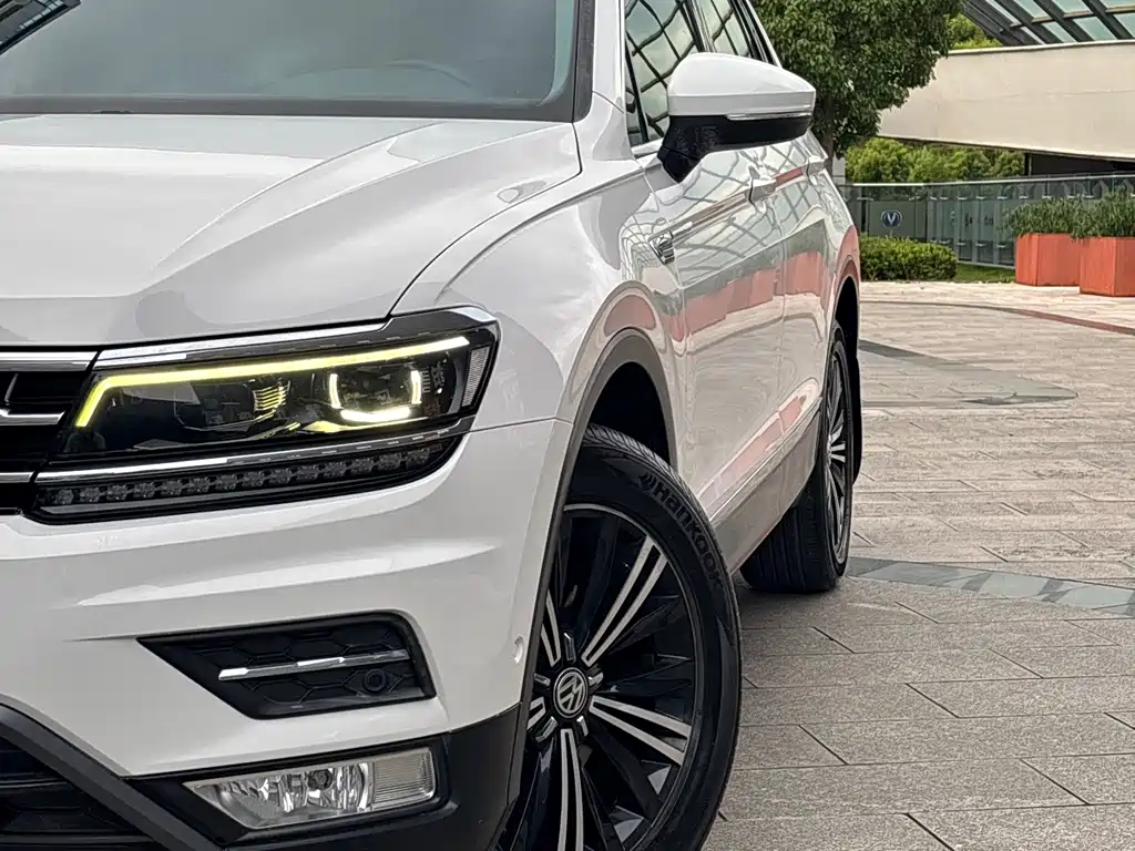 Volkswagen Tiguan L — миниатюра 8