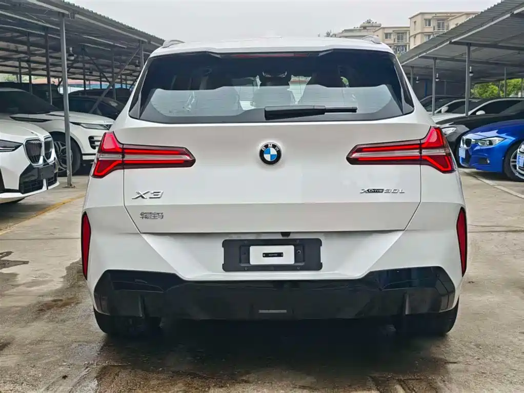 BMW X3 2025 xDrive30L Premium M Sport