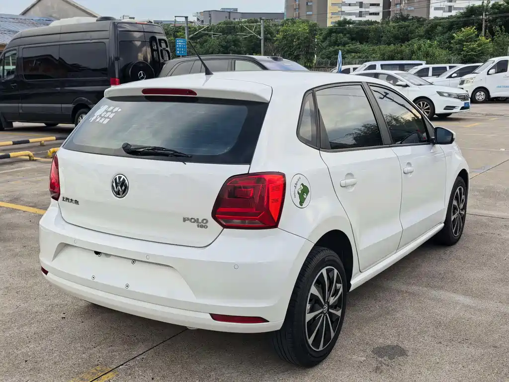 Volkswagen Polo 1.6L Auto Comfort Type, фото 10
