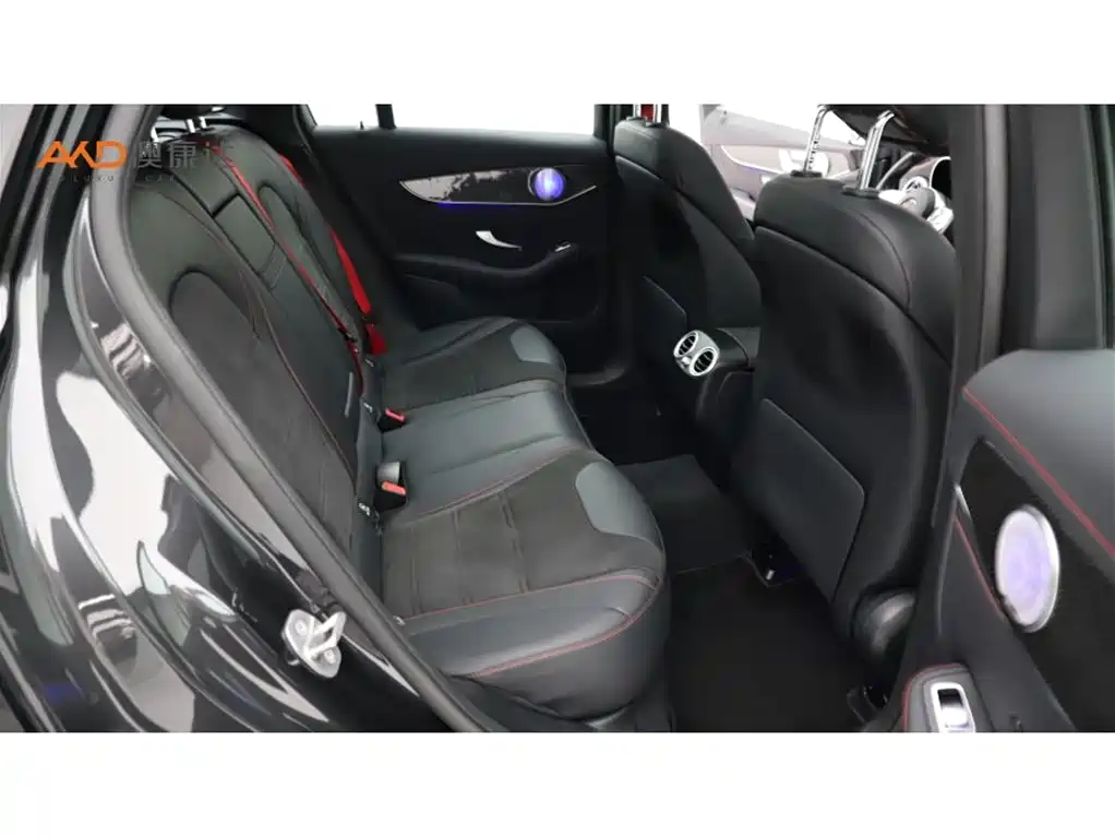 Mercedes-Benz GLC AMG — миниатюра 8