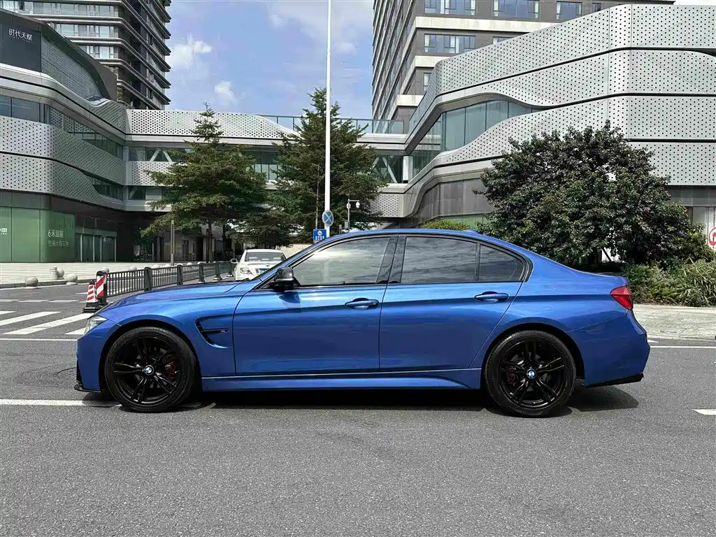 BMW 3 Series — миниатюра 10