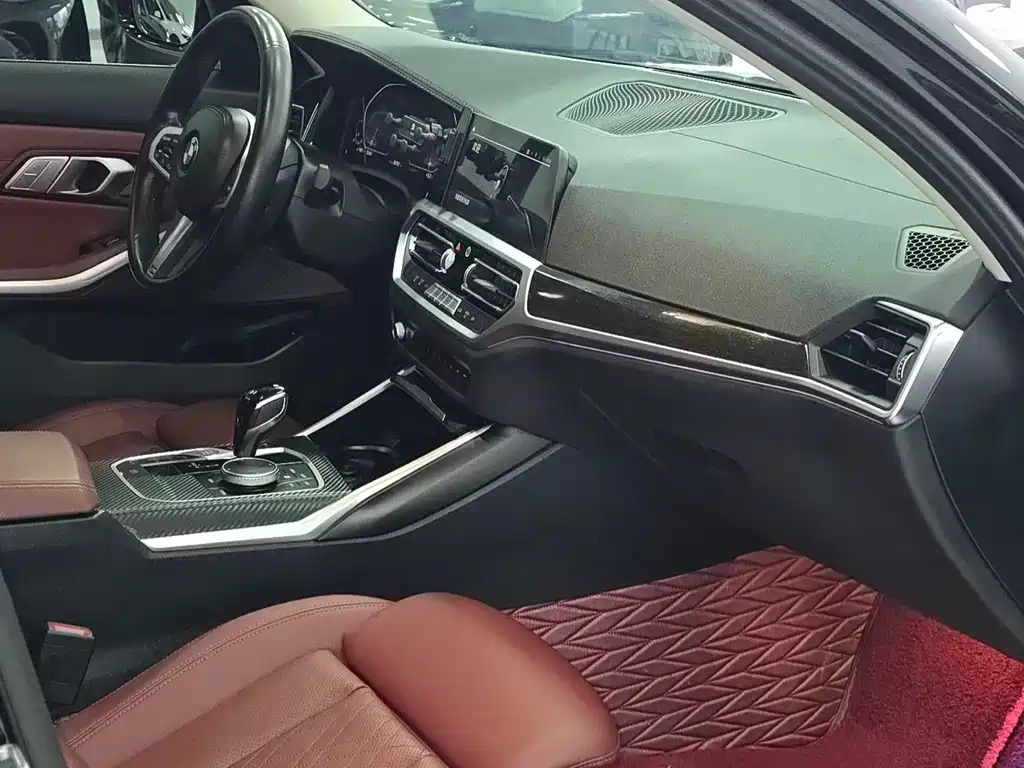 BMW 3 Series — миниатюра 6
