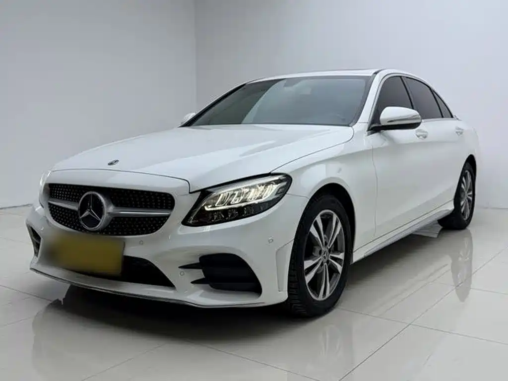 Mercedes-Benz C-Class — миниатюра 2