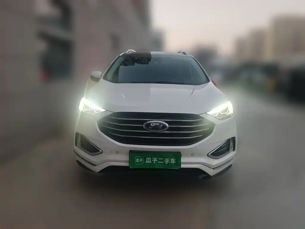 Ford Edge — миниатюра 2