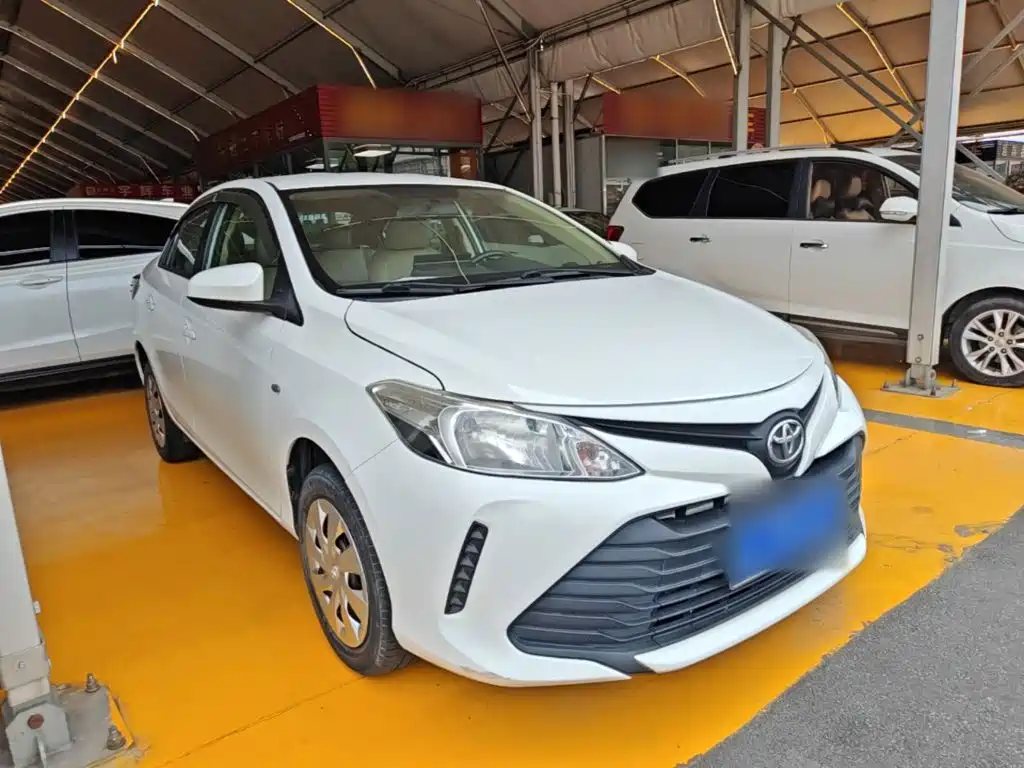 Toyota Vios — миниатюра 4