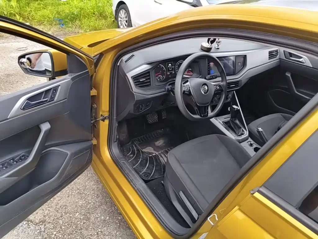 Volkswagen Polo — миниатюра 16