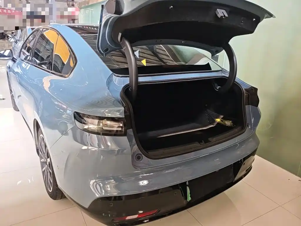 Leapmotor Leapmotor B01 — миниатюра 19