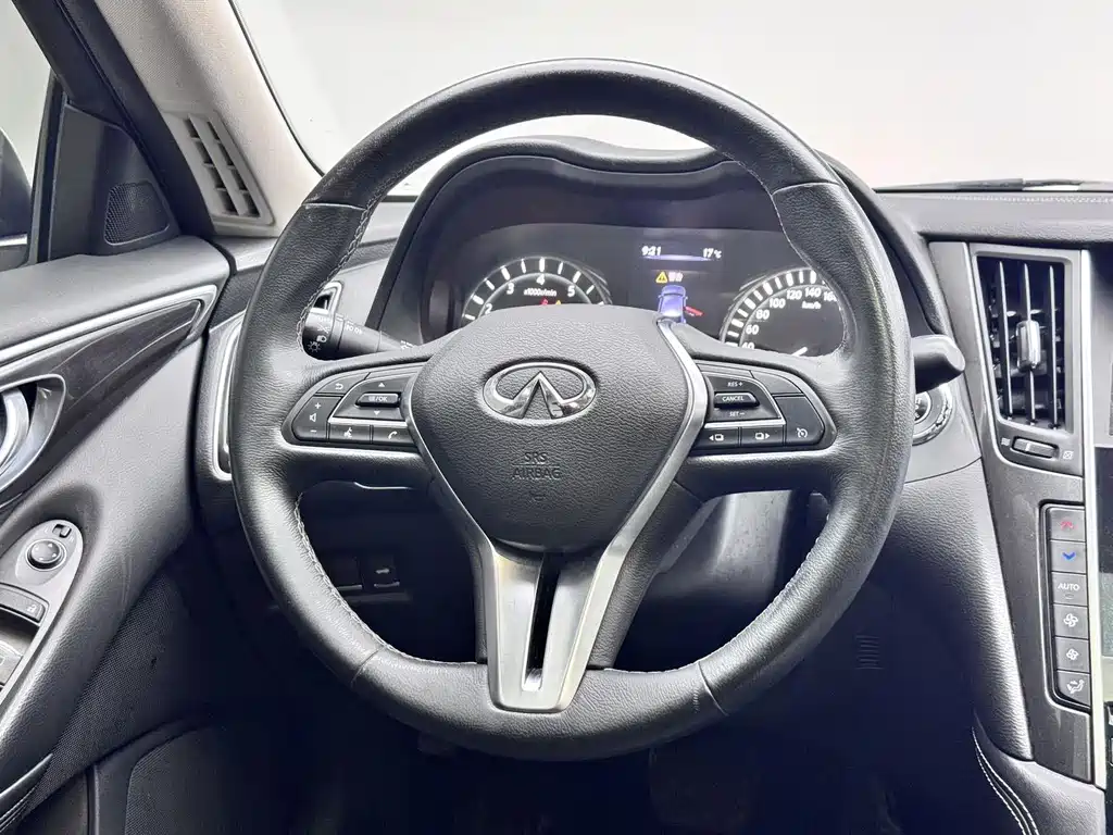 Infiniti Q50L — миниатюра 11