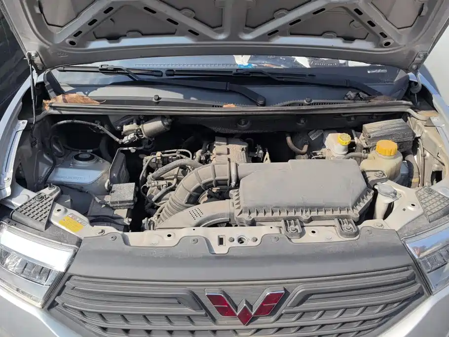 Wuling Hongguang V — миниатюра 10