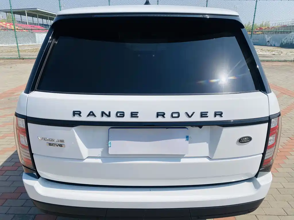 Land Rover Range Rover 2017 3.0 SC V6 Vogue Long Wheelbase