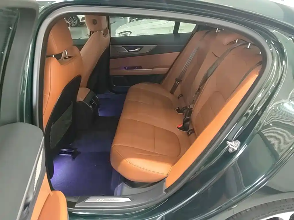Jaguar XEL — миниатюра 17