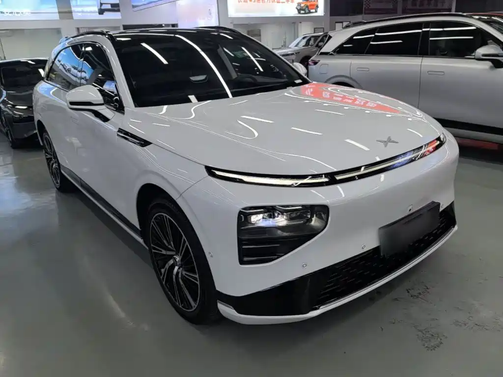 XPeng G9 — миниатюра 4