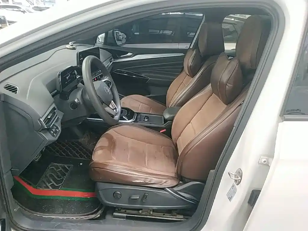 Volkswagen ID.4 Crozz — миниатюра 15