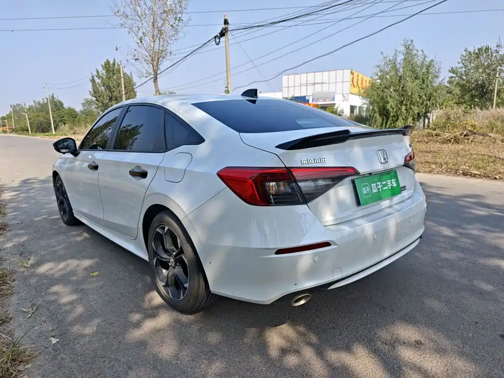 Honda Civic — миниатюра 5